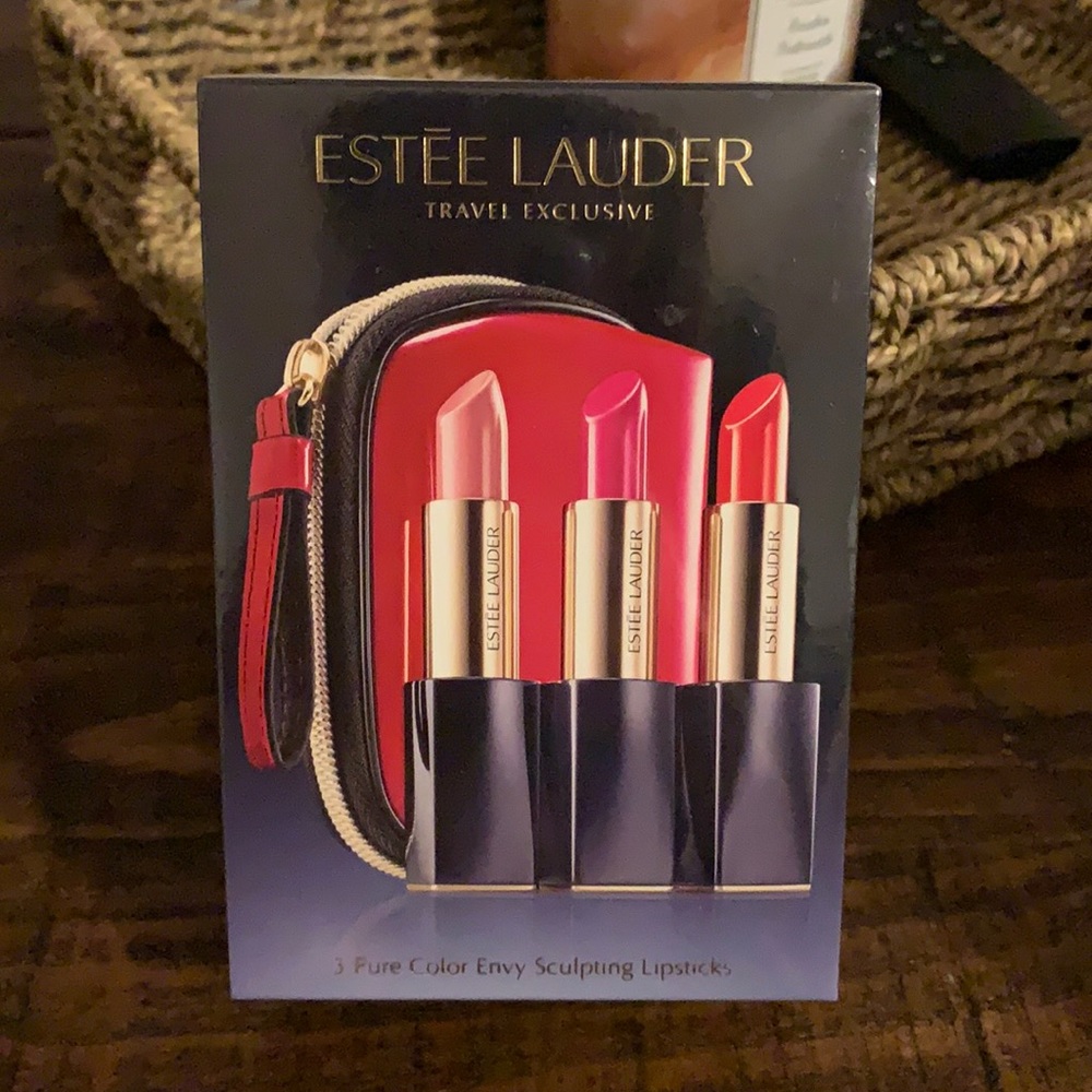 Estée Lauder travel exclusive color envy lipsticks